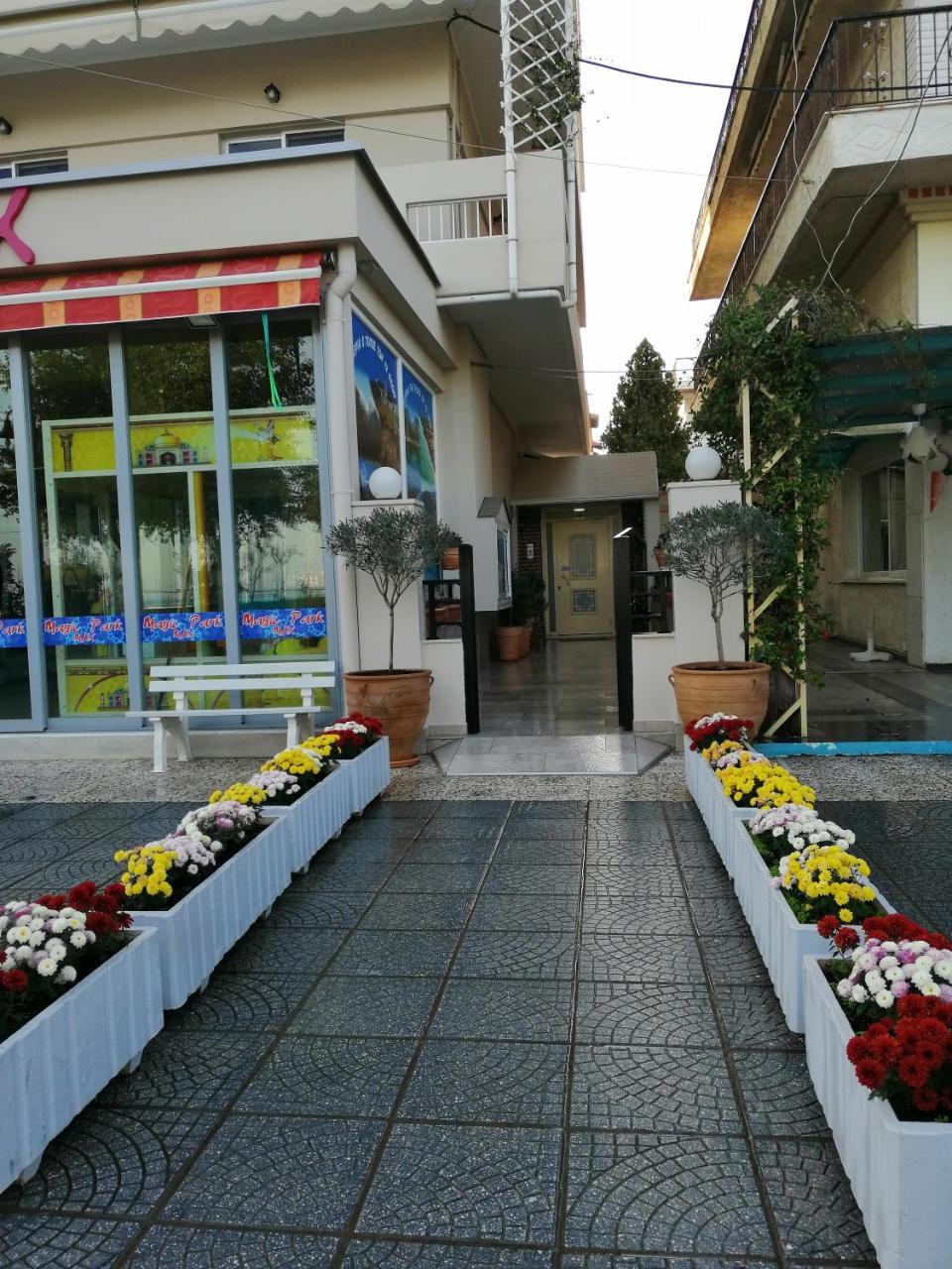 Giorgos Apartments Sea View Olympic Beach Exterior photo