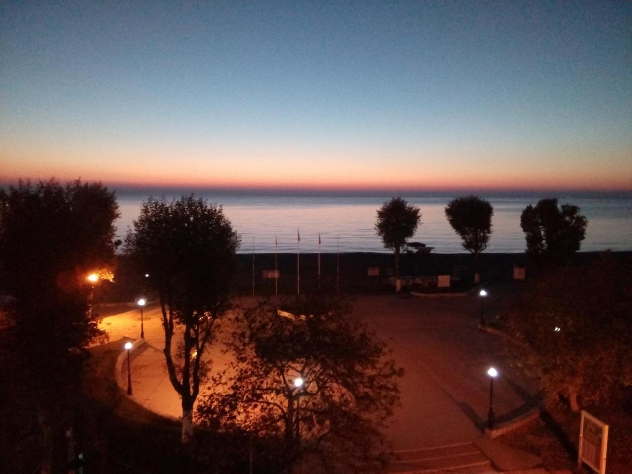 Giorgos Apartments Sea View Olympic Beach Exterior photo